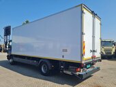 Mercedes Benz 1523 / CARRIER / LIFT