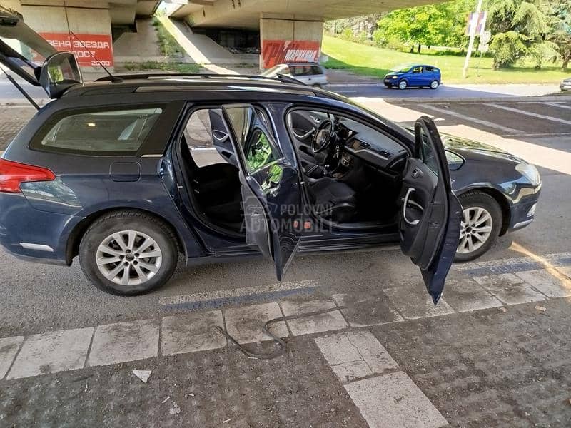 Citroen C5 restyle turier