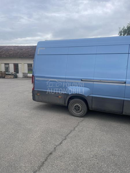 Iveco 35 35S12V