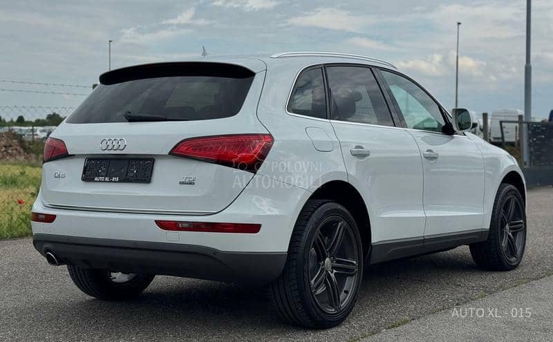 Audi Q5 2.0 TDI // S LINE