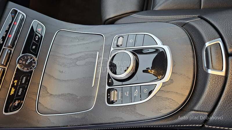 Mercedes Benz E 200 Avangarde