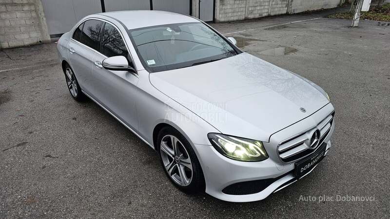 Mercedes Benz E 200 Avangarde