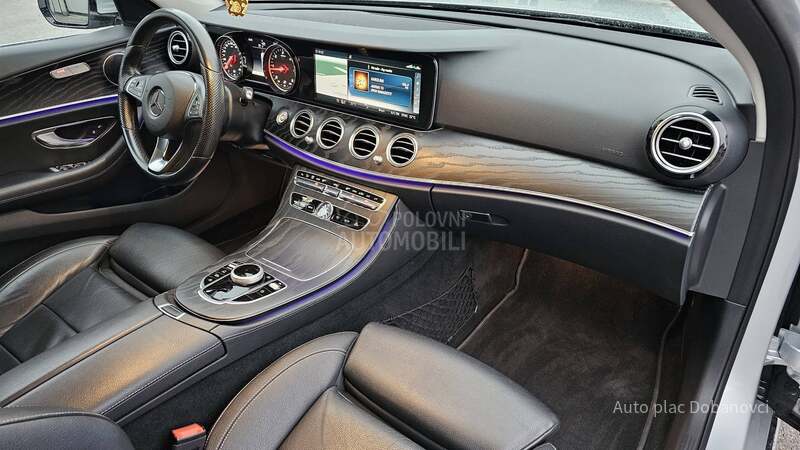 Mercedes Benz E 200 Avangarde