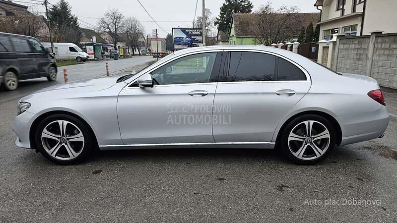 Mercedes Benz E 200 Avangarde