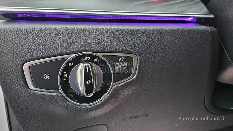 Mercedes Benz E 200 Avangarde
