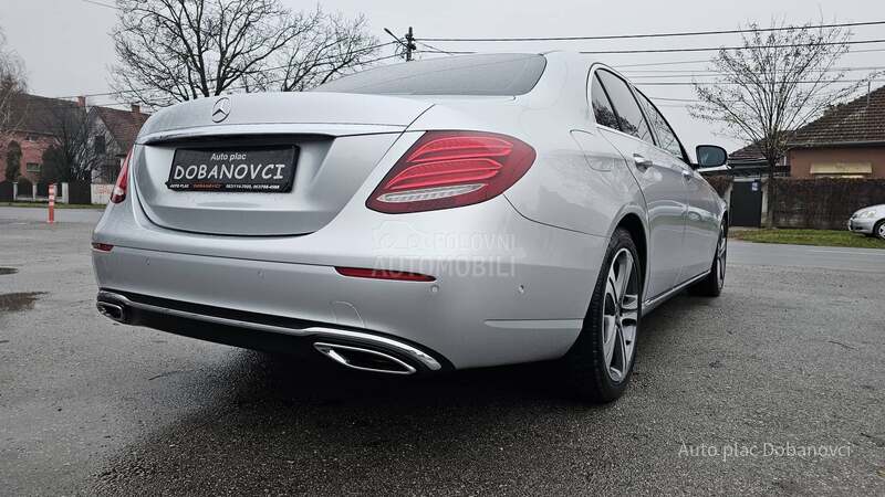 Mercedes Benz E 200 Avangarde