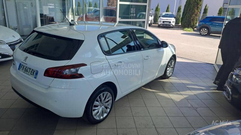 Peugeot 308 1.5 BLU NAV LED USB