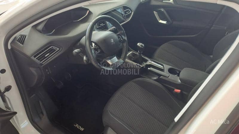 Peugeot 308 1.5 BLU NAV LED USB