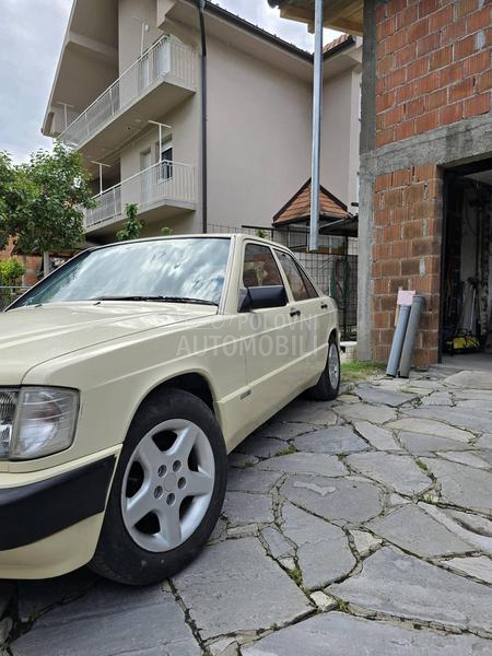 Mercedes Benz W124 190D SPORTLINE