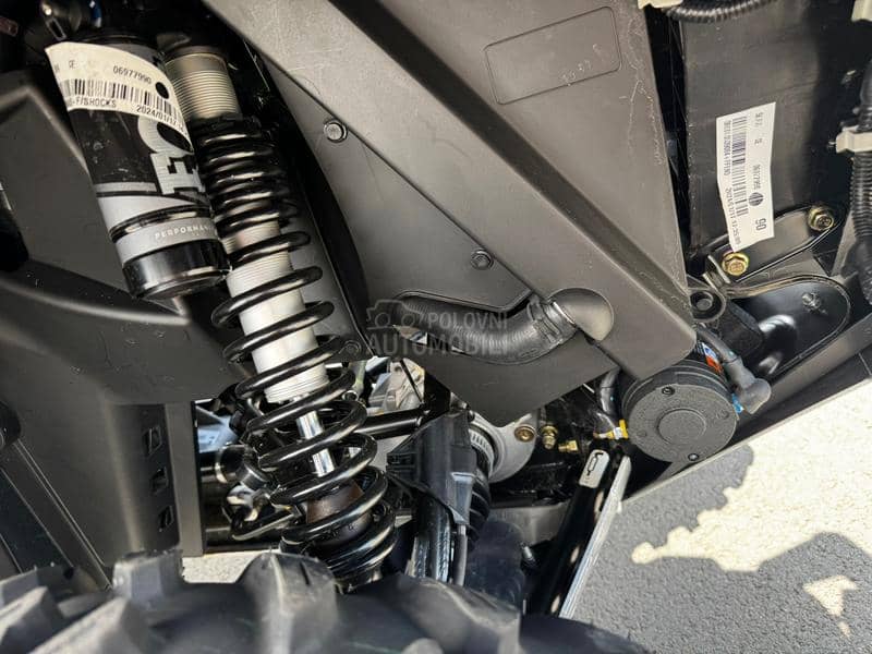 Can-Am Outlander Max XTP 1000