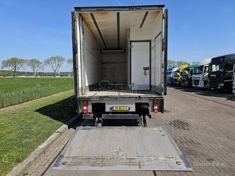 Mercedes Benz 1224 / 6.7m / LIFT