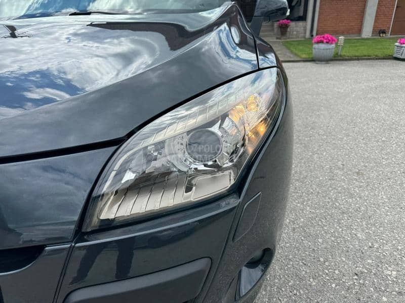 Renault Megane 2.0i CC