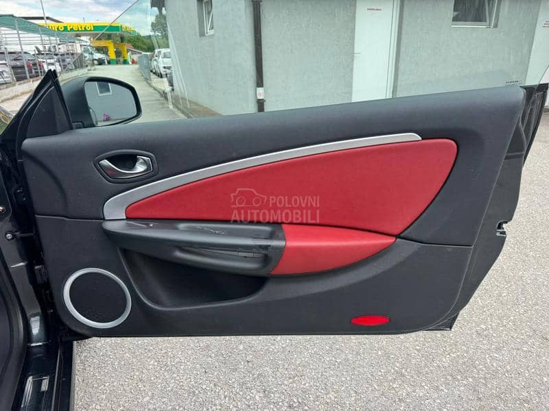 Renault Megane 2.0i CC