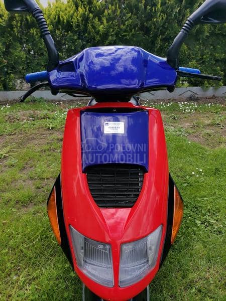 Aprilia sr 1