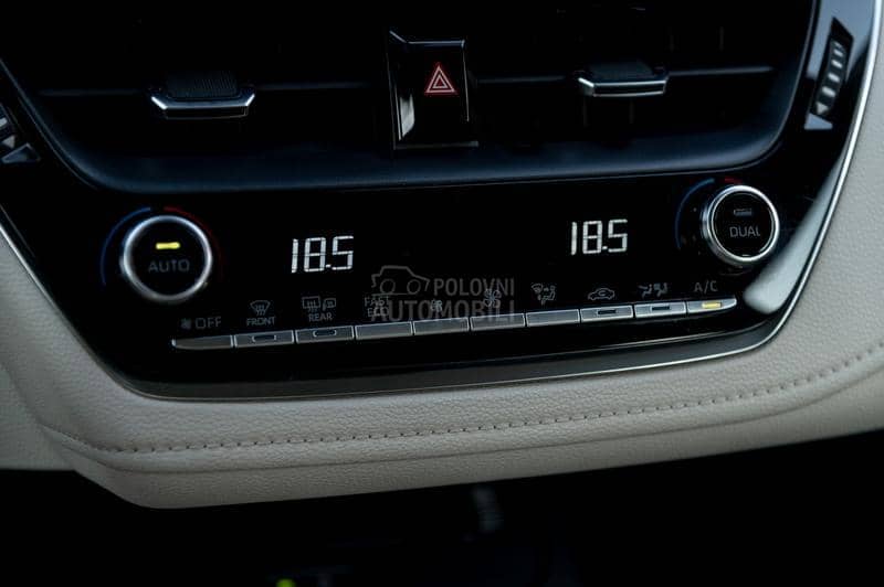 Toyota Corolla HYBRID/FAB. GARAN.