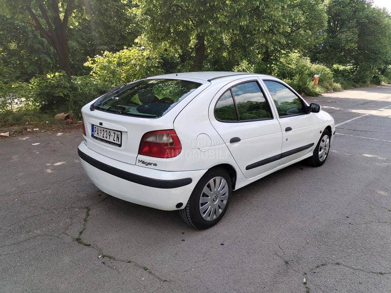 Renault Megane 1.6 16v