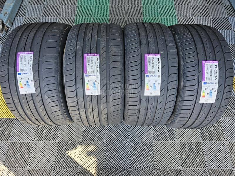 Nexen 315/35 R20 Letnja