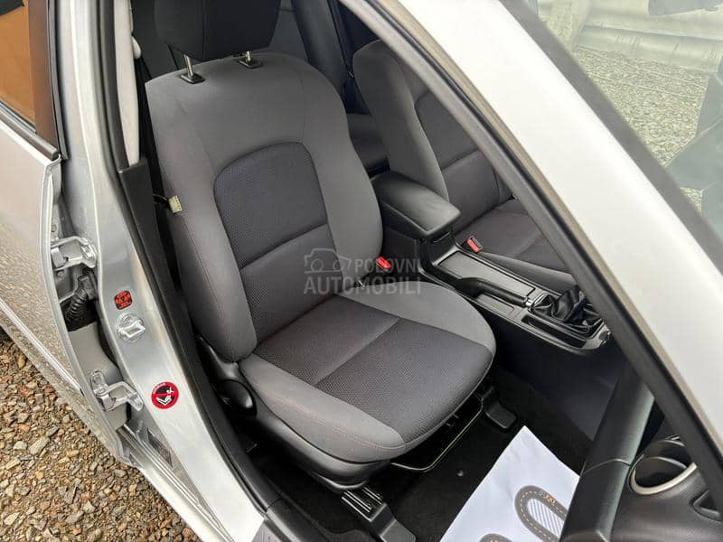 Mazda 3 1.6 TOOP