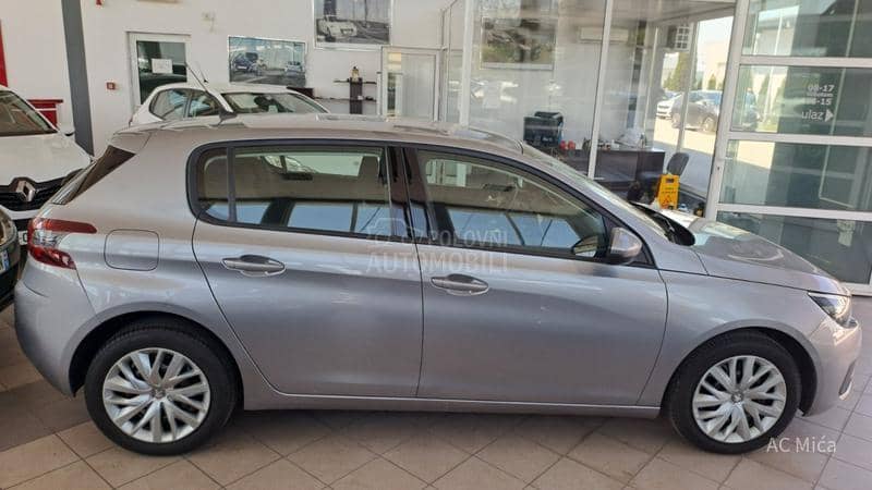 Peugeot 308 1.5 BLU NAV LED USB