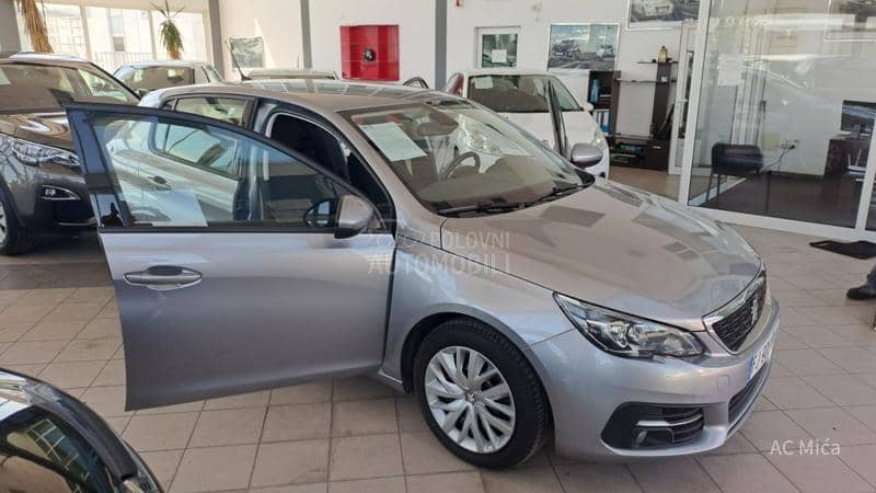 Peugeot 308 1.5 BLU NAV LED USB