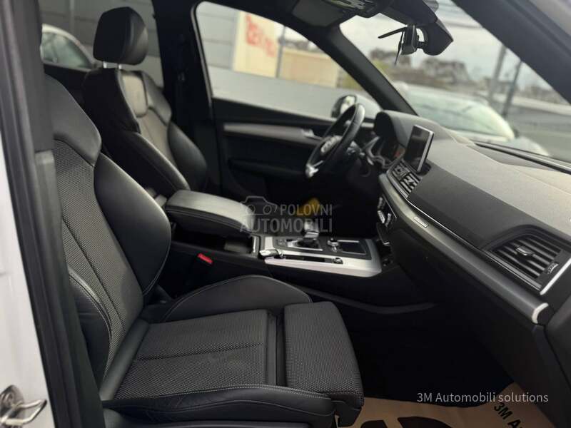 Audi Q5 S-LINE/4X4/MATRIX