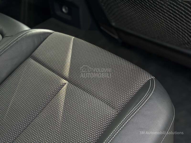 Audi Q5 S-LINE/4X4/MATRIX