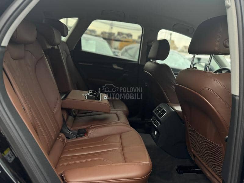 Audi Q5 2.0D/190/4x4/Sport