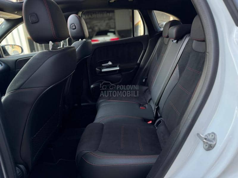 Mercedes Benz GLA 200 D/AMG/BLACK/20