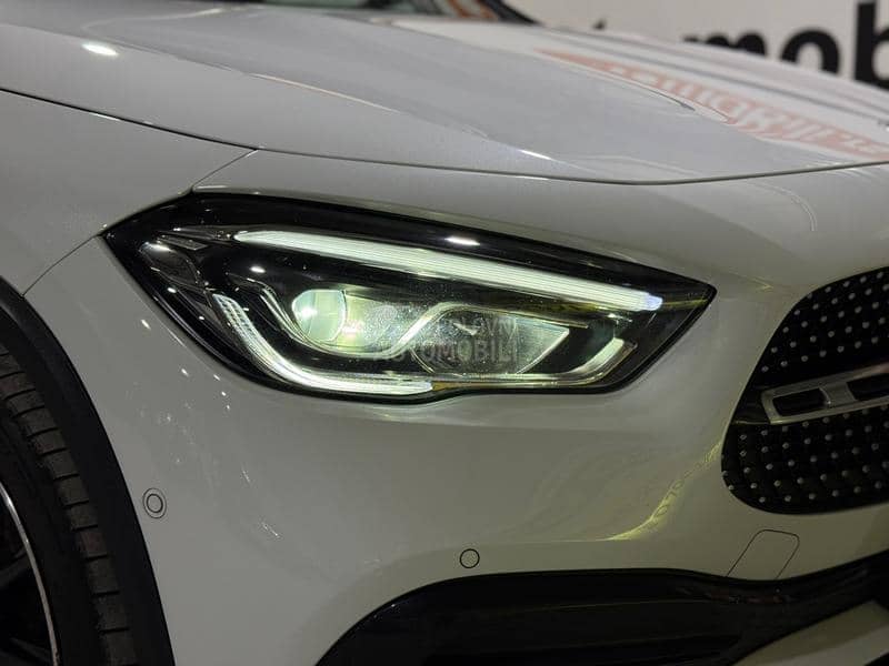Mercedes Benz GLA 200 D/AMG/BLACK/20