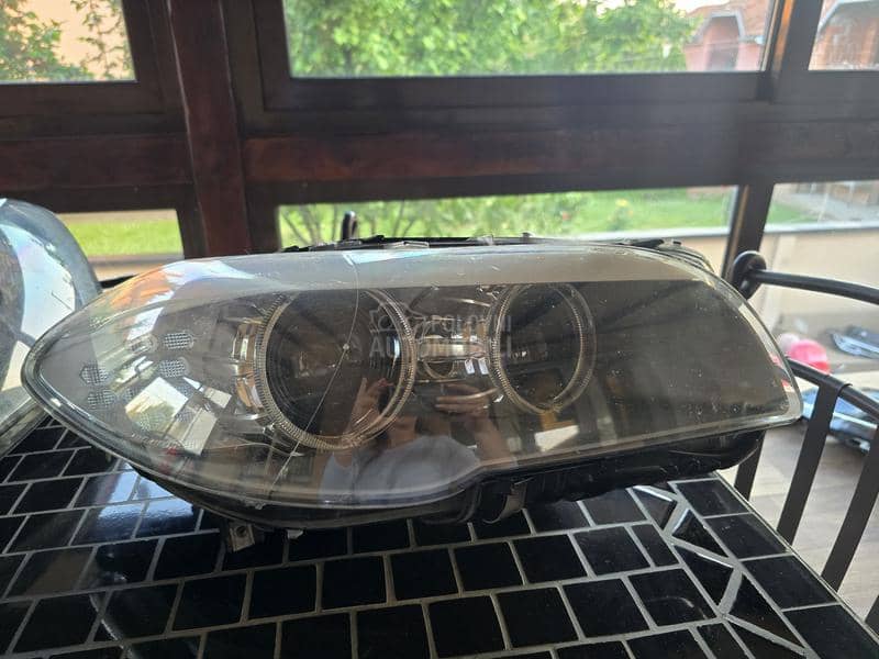 Desni xenon led far F10