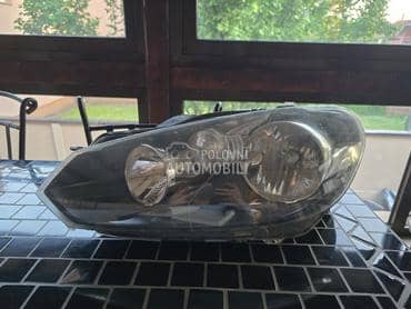 Levi halogeni far za Volkswagen Golf 6 od 2008. do 2013. god.