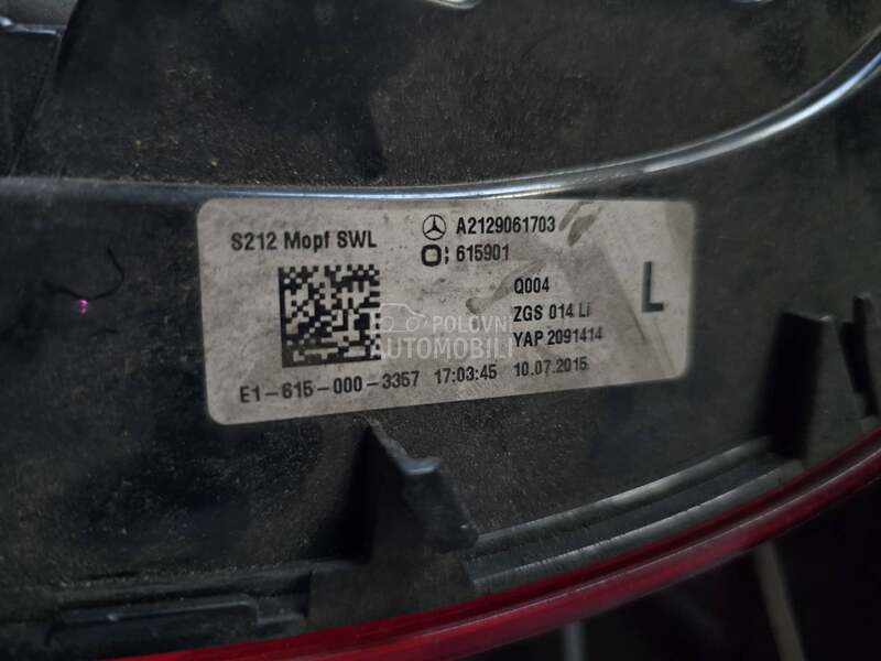 Levo štop svetlo W212