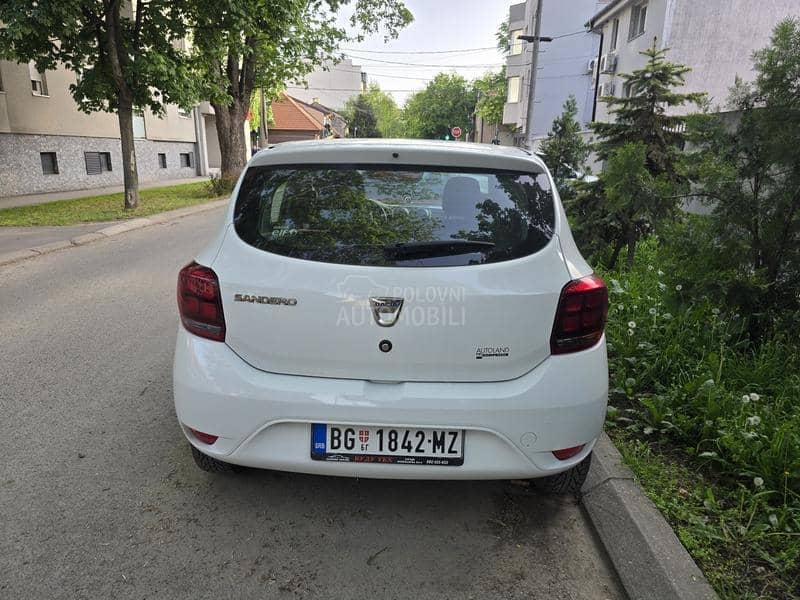 Dacia Sandero 