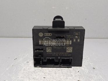 ELEKTRONIKA MODUL VRATA za Audi Q3