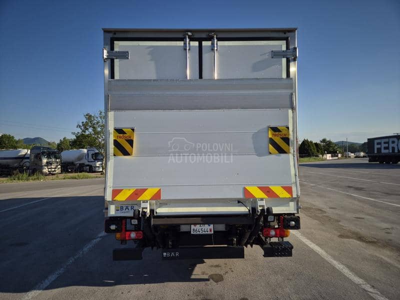 Mitsubishi Fuso Canter 9C18