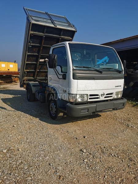 Nissan Cabstar kiper