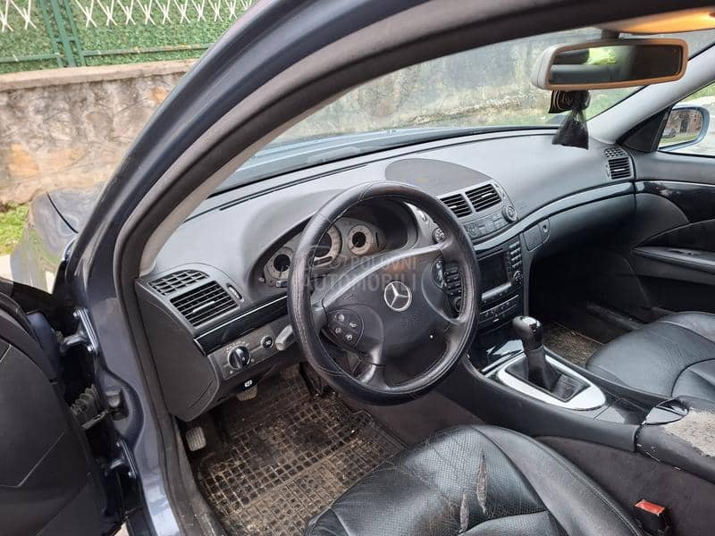 Mercedes Benz E 280 