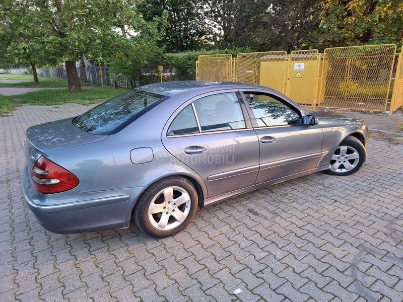 Mercedes Benz E 280 