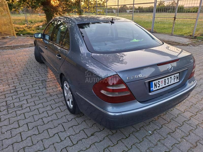 Mercedes Benz E 280 
