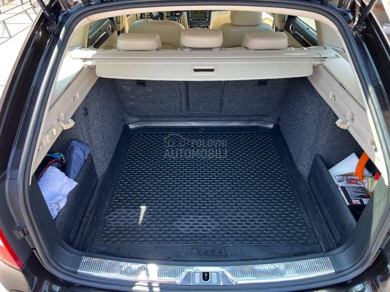 Škoda Superb 2,0 TDI