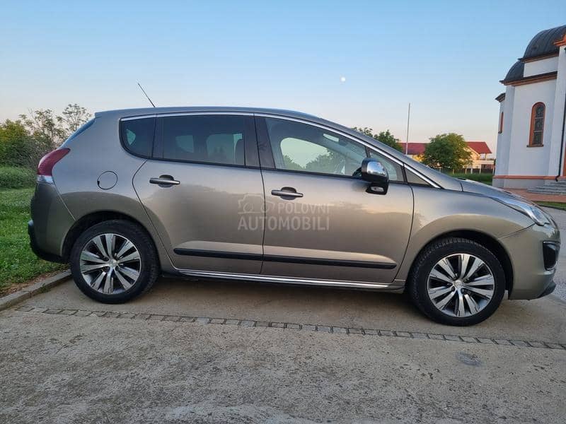 Peugeot 3008 1.6HDI ALLURE