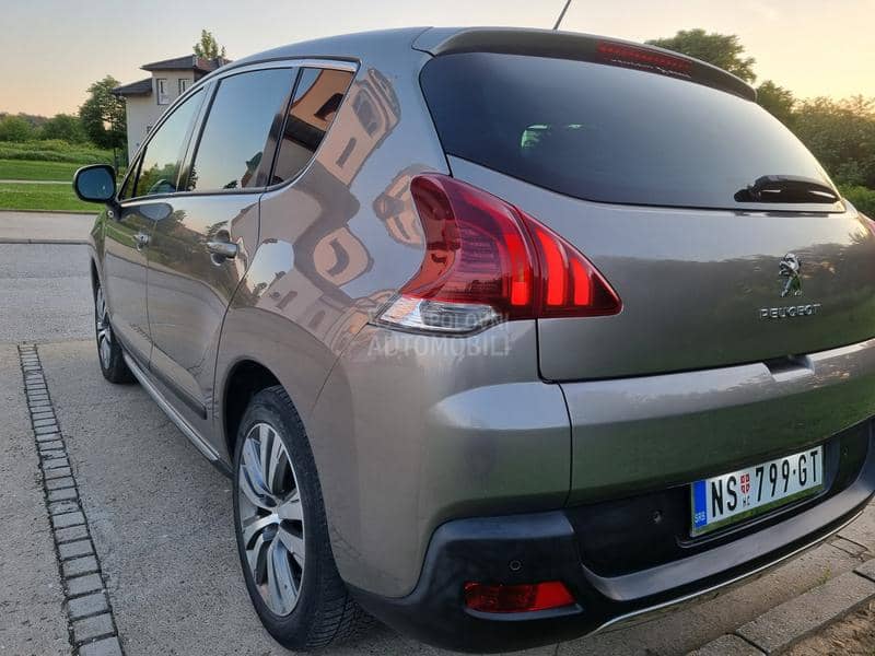 Peugeot 3008 1.6HDI ALLURE