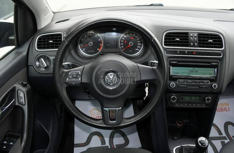 Volkswagen Polo 1.2TSI/TEAM/N0V