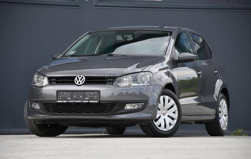 Volkswagen Polo 1.2TSI/TEAM/N0V