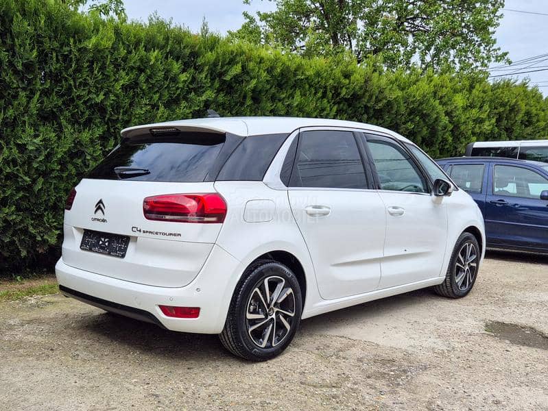 Citroen C4 SpaceTourer 1.2B