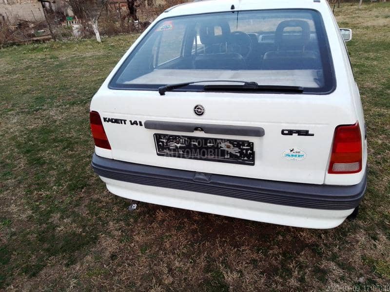 Opel Kadett 1.4i