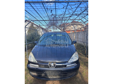 Peugeot 807 