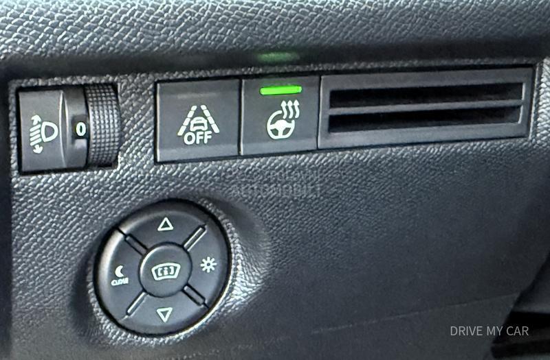 Citroen C4 1.2 SHINE EAT 130