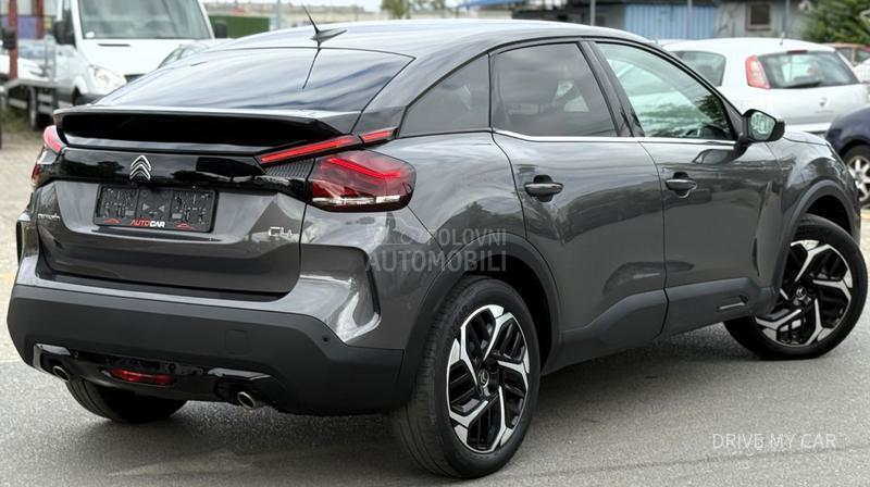 Citroen C4 1.2 SHINE EAT 130