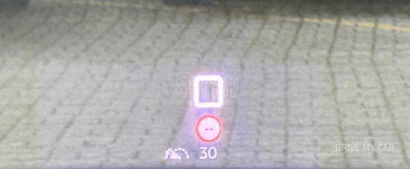 Citroen C4 1.2 SHINE EAT 130